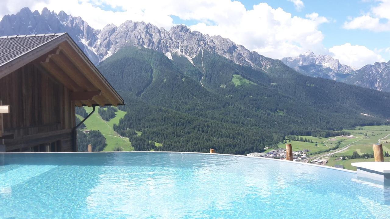 Vila Bauernhof Zwiglhof San Candido Exteriér fotografie